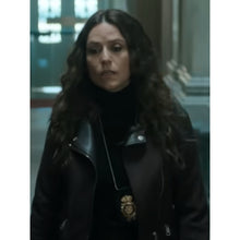 Berlin S01 Raquel Murillo Schwarze Lederjacke