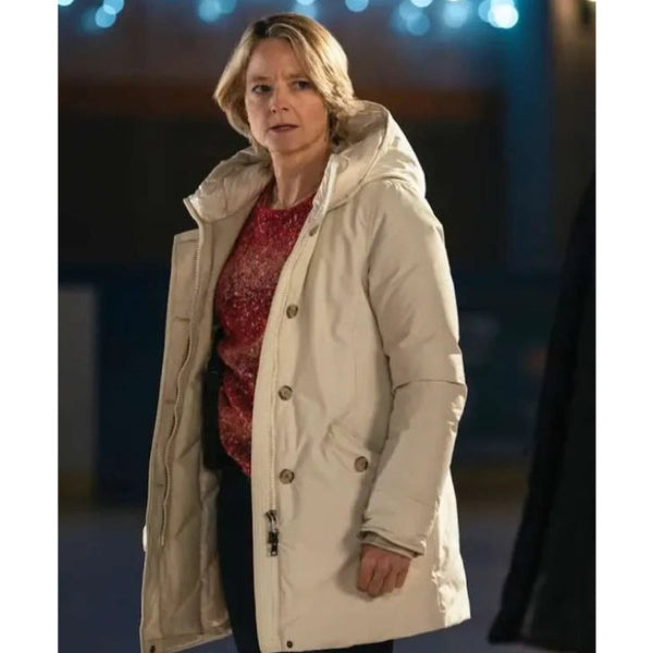 Liz Danvers True Detective S04 White Jacket