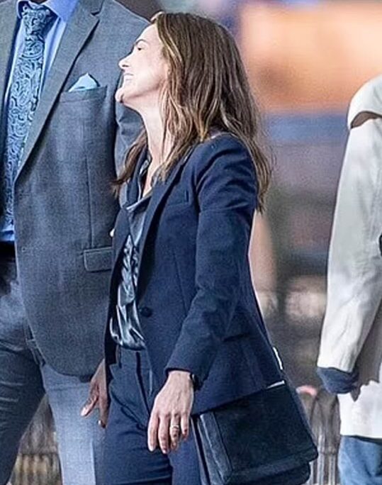 The Diplomat 2023 Keri Russell Suit