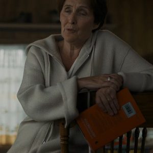 Fiona Shaw Killing Eve S04 Hoodie