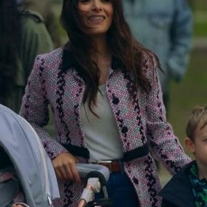 Sex/Life S02 Sarah Shahi Pink Coat