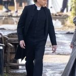 Tom Hiddleston The Essex Serpent 2022 Black Coat